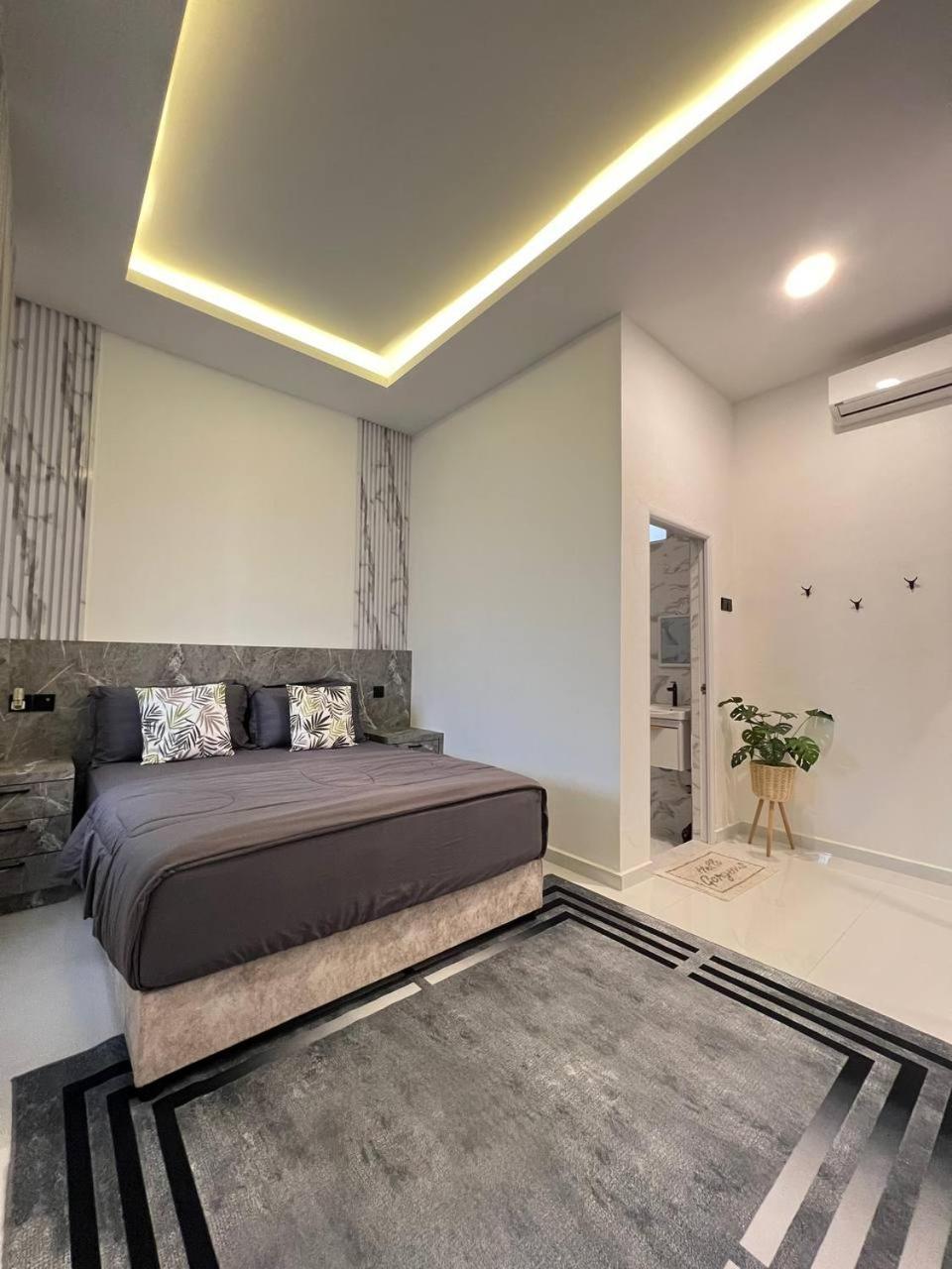 Auranad Tinyhouse Bandar Tanah Merah Wifi Netflix Exterior photo